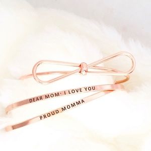 Beautiful mom bracelets